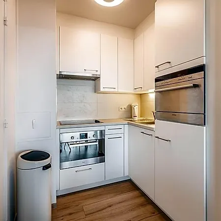 فندق In Oostduinkerke With Sea View 2*
